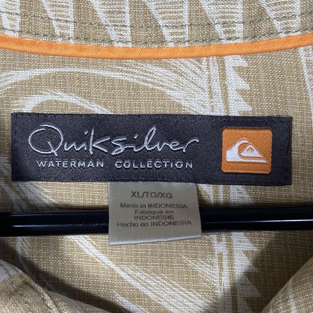 Quiksilver Shirt Mens XL Hawaiian Floral Print Aloha Button Up Short Sleeve - Picture 3 of 5
